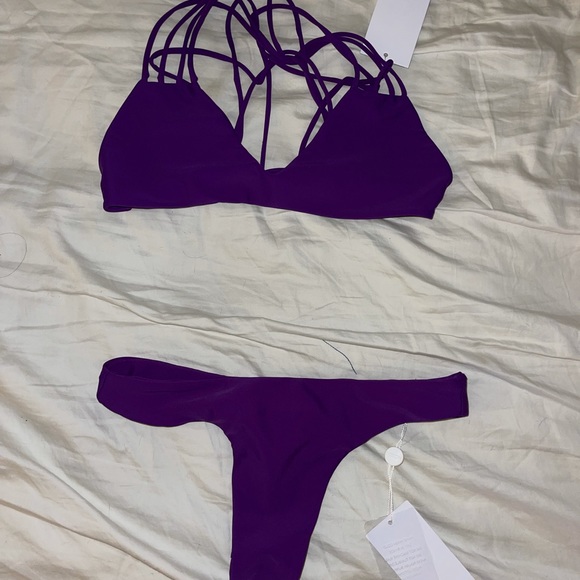 Mikoh Banyan Purple Set - Picture 4 of 9